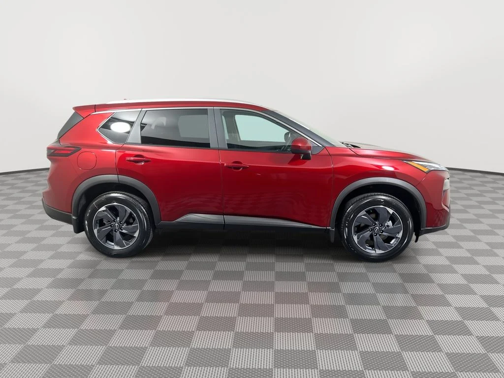 2026 Nissan Rogue SV - Photo 9