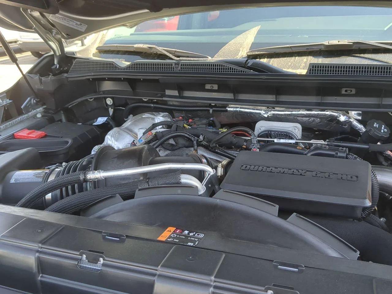 New 2026 Sterling Metallic GMC Denali DRW image 31