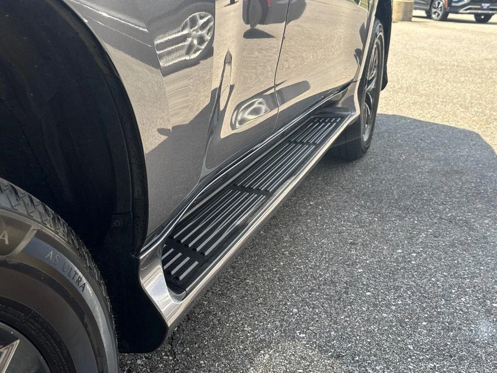 Used 2023 Nebula Gray Pearl Lexus GX 460 Premium 4WD image 12