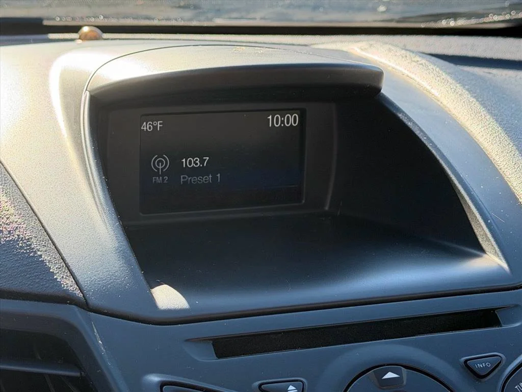 Used 2018 Silver Ford SE image 23