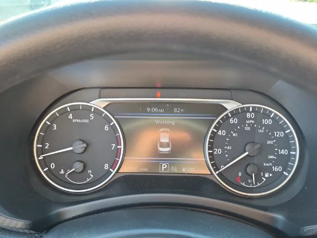 Used 2025 White Nissan SV image 18