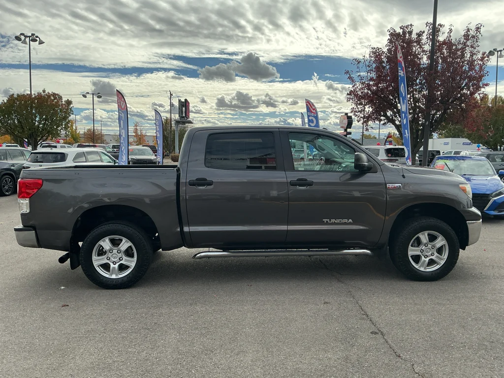 Used 2012 Magnetic Gray Metallic Toyota Grade 5.7L V8 (A6) image 4
