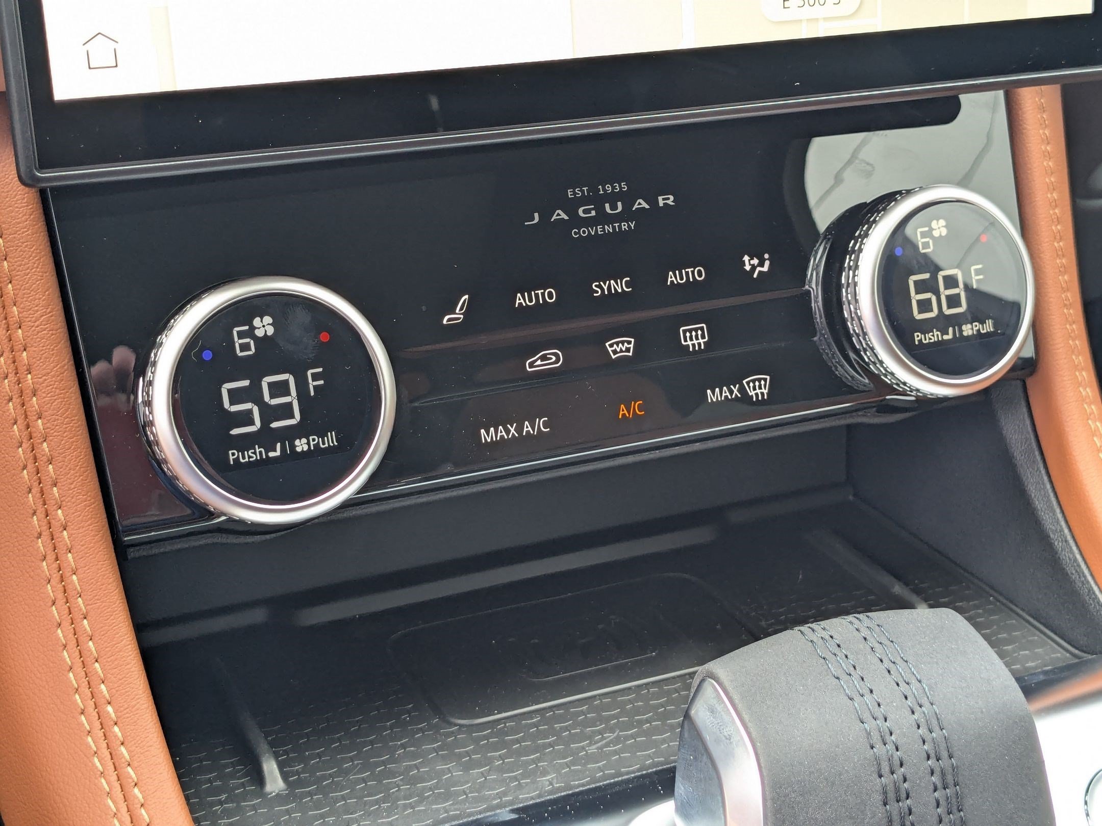 2026 Jaguar F-Pace R-Dynamic S - Photo 22
