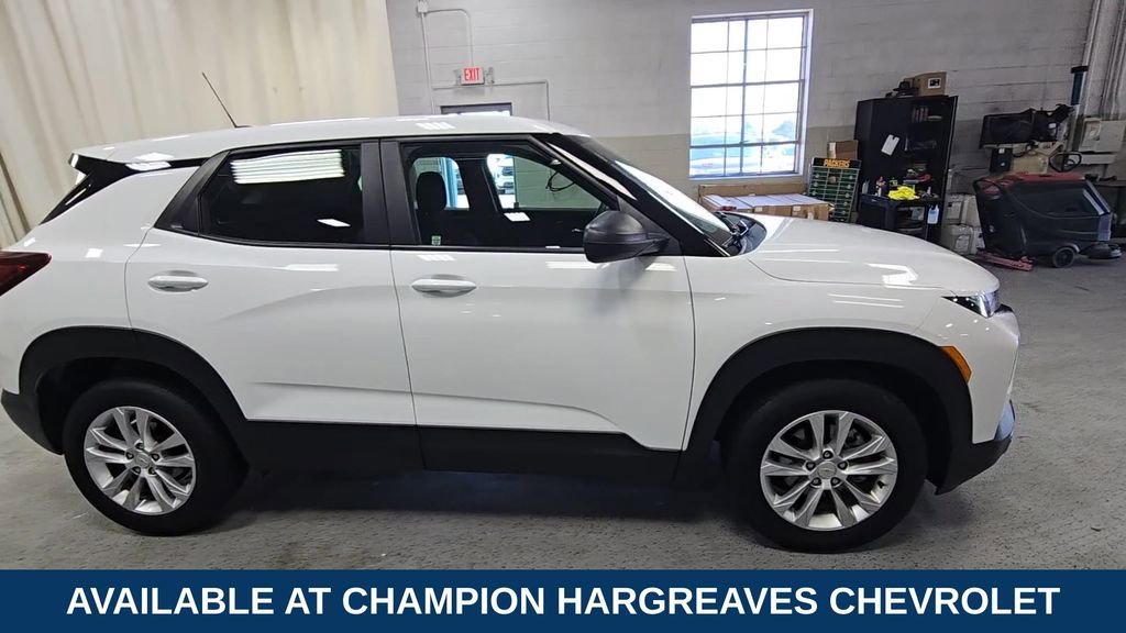 2023 Chevrolet TrailBlazer LS - Photo 11