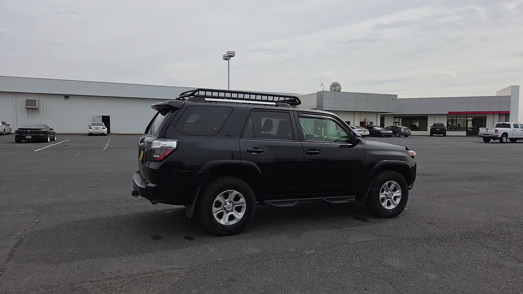 Used 2019 Black Toyota SR5 Premium image 6