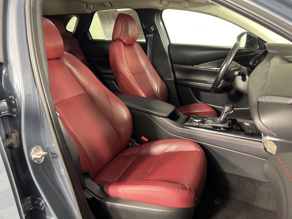Used 2023 Gray Metallic Mazda 2.5 S Carbon Edition image 3