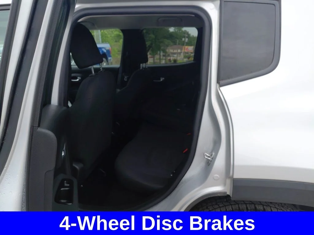Used 2021 Glacier Metallic Jeep Latitude image 21