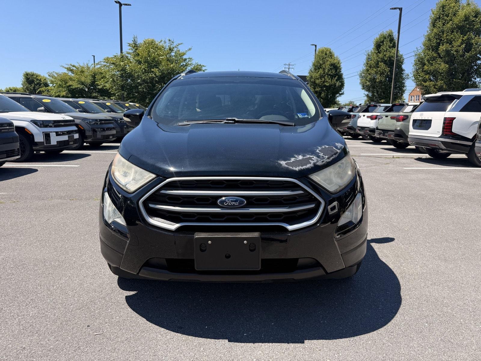 Used 2019 Shadow Black Ford SE image 8