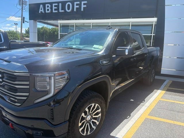 Used 2023 Onyx Black GMC AT4 image 8