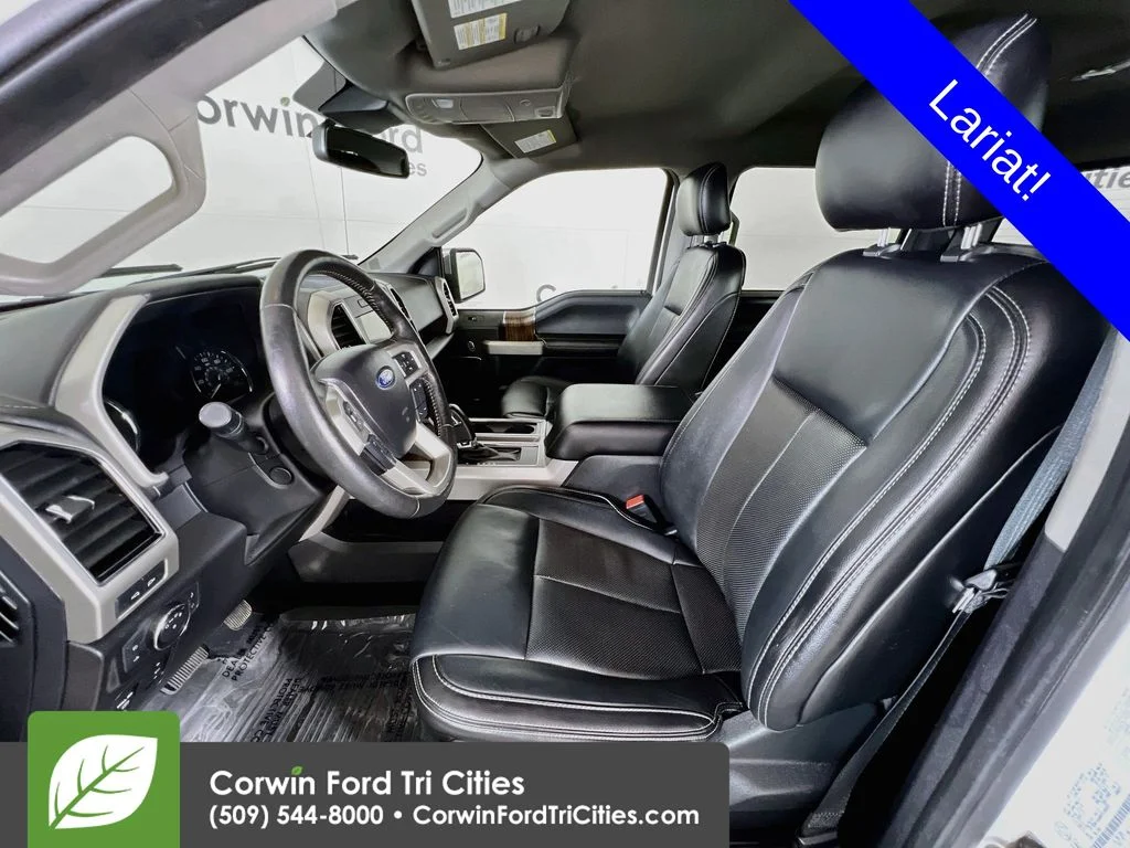 Used 2019 White Ford Lariat image 24