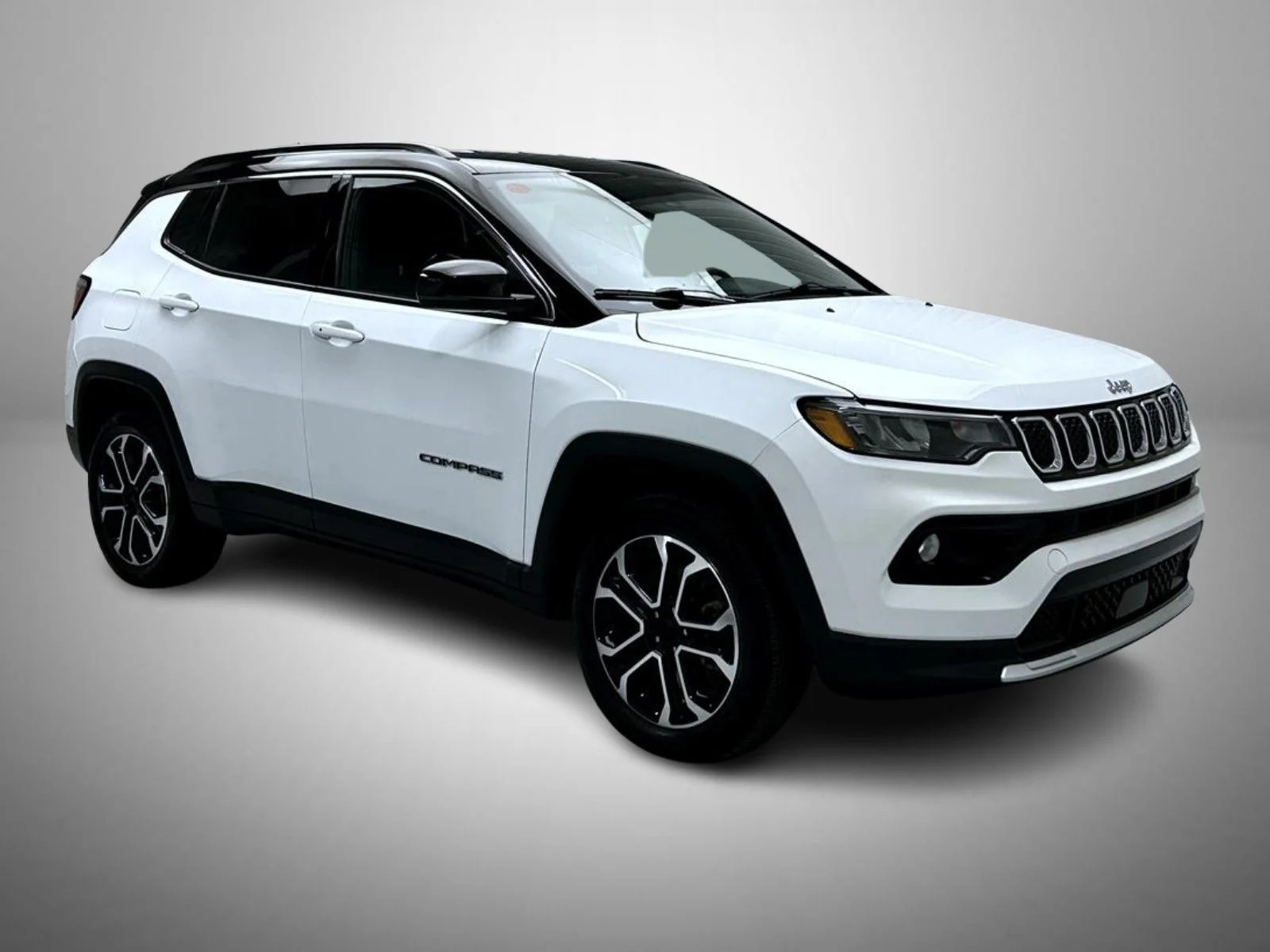 Used 2023 White Jeep Limited image 3