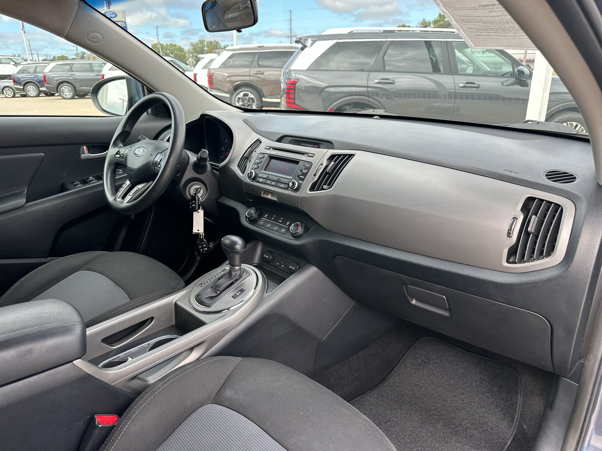 Used 2014 Twilight Blue Kia LX image 6