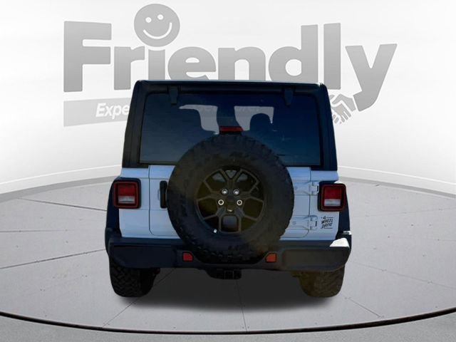 New 2026 Bright White Clear-Coat Exterior Paint Jeep Willys image 5
