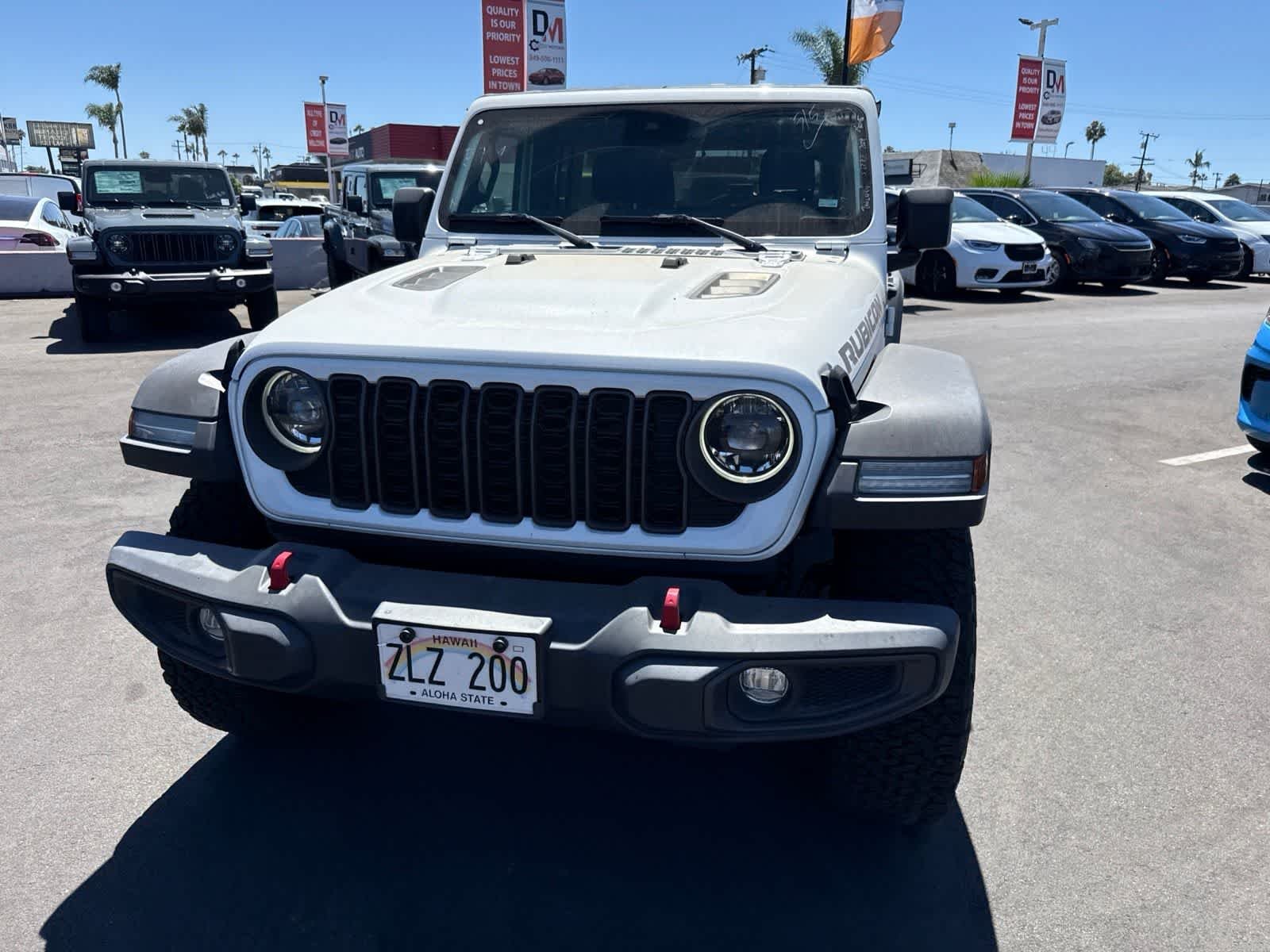 Used 2024 Bright White Clearcoat Jeep Rubicon image 2