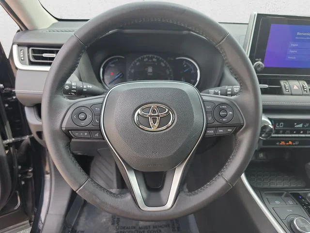 Used 2023 Midnight Black Metallic Toyota XLE Premium image 18