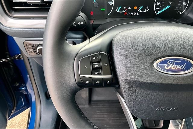 Used 2023 Blue Ford XLT image 17
