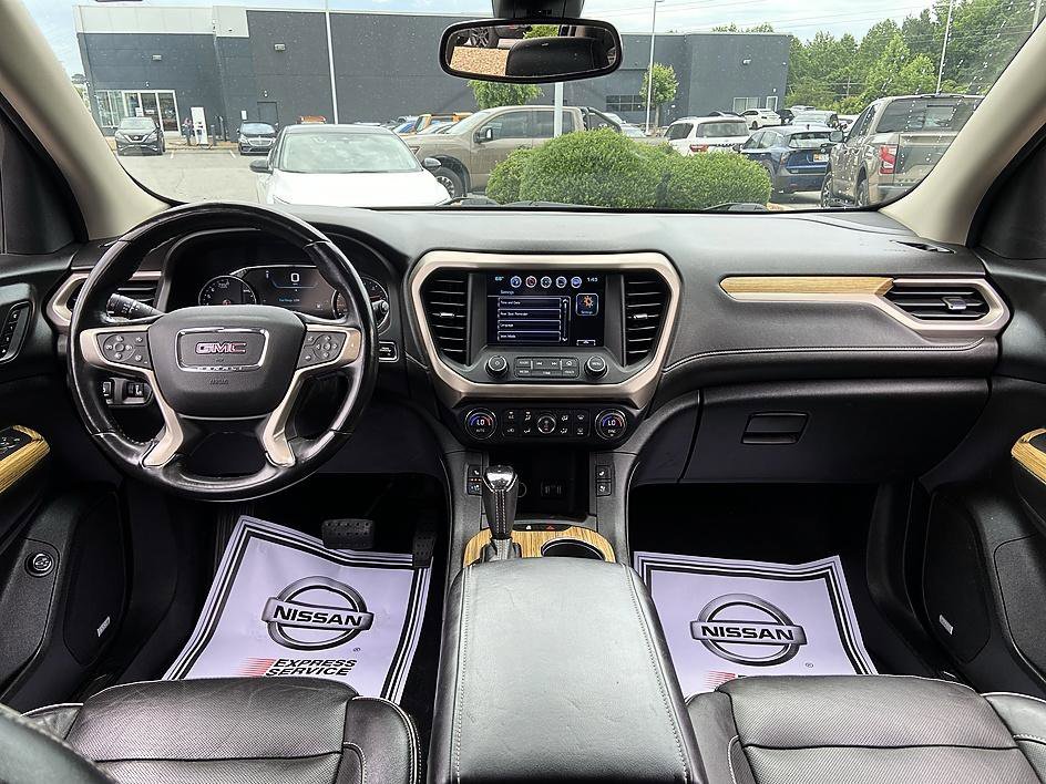 Used 2018 Ebony Twilight Metallic GMC Denali image 16