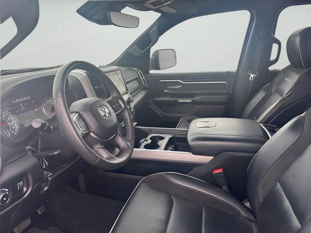 2024 RAM Ram 1500 Pickup Laramie - Photo 16