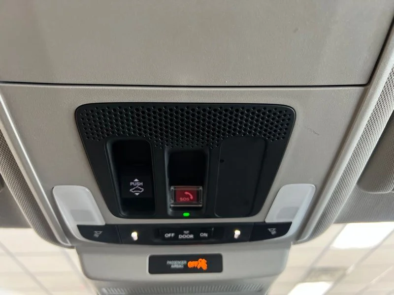 Used 2023  Honda EX image 29