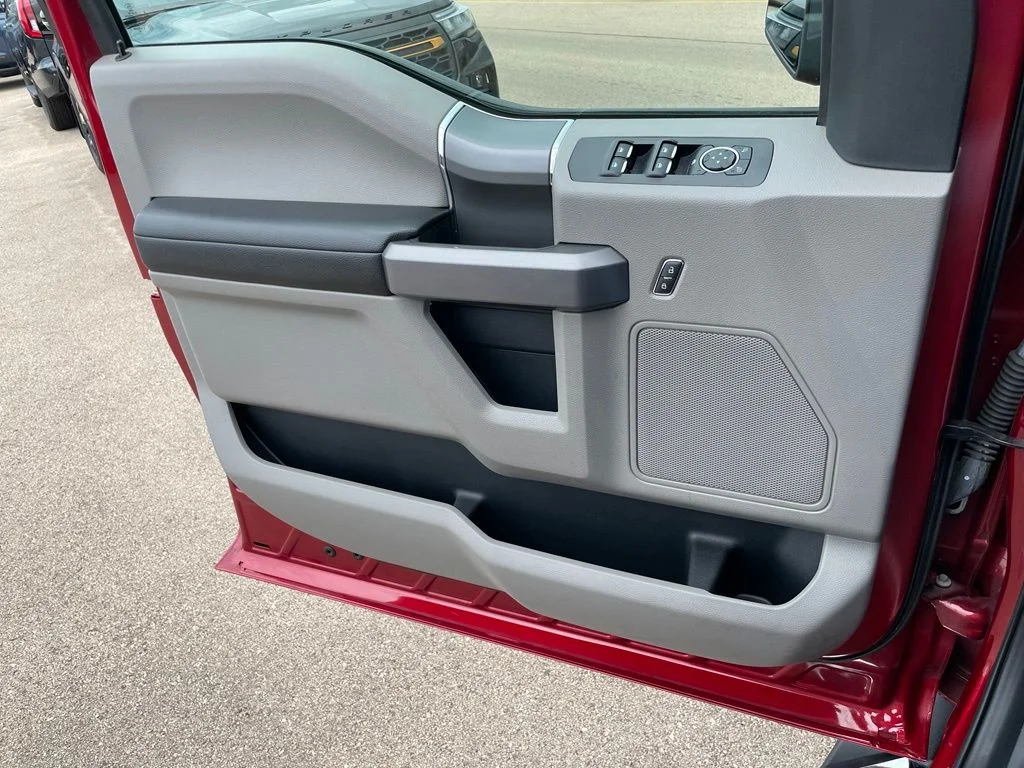 Used 2019 Ruby Red Metallic Ford XLT image 43