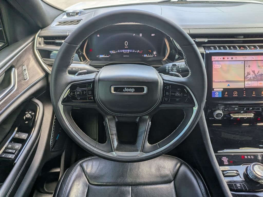 Used 2023 White Jeep Overland image 13