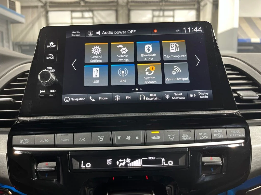 2025 Honda Odyssey Touring - Photo 20