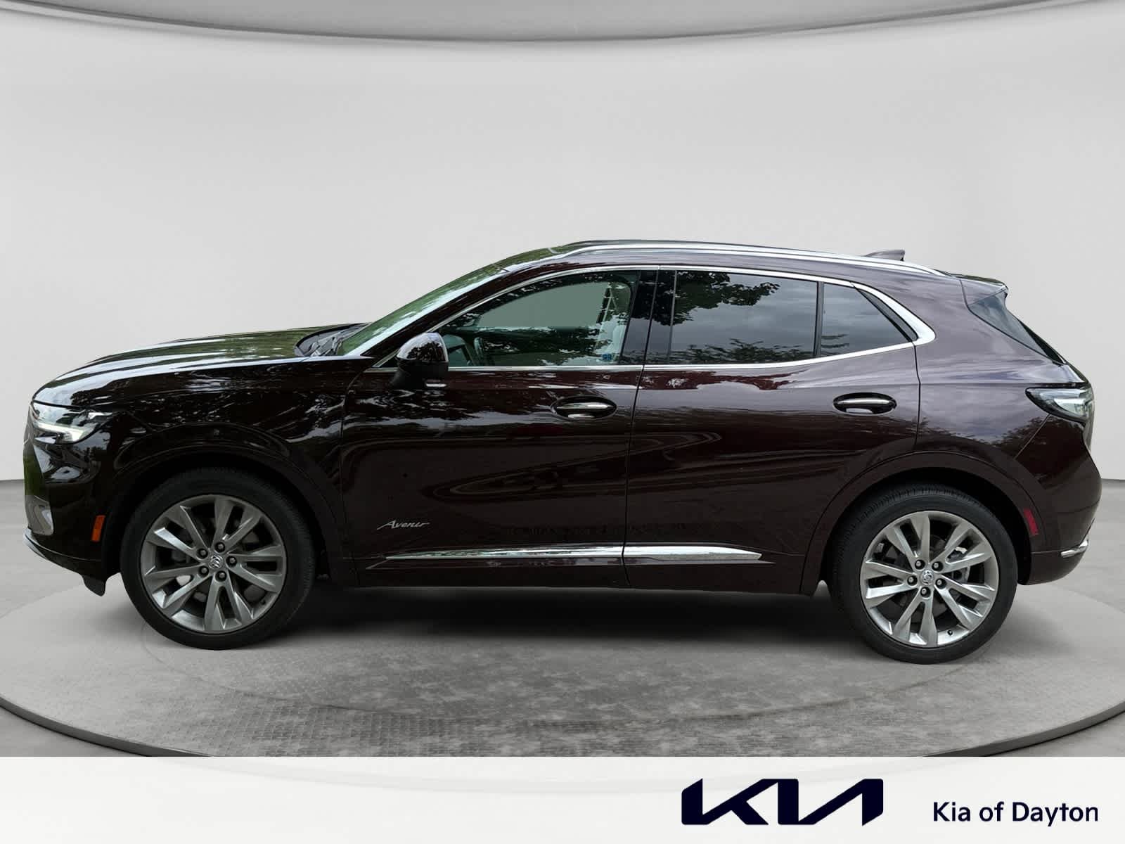 Used 2023 Rich Garnet Metallic Buick Avenir image 8