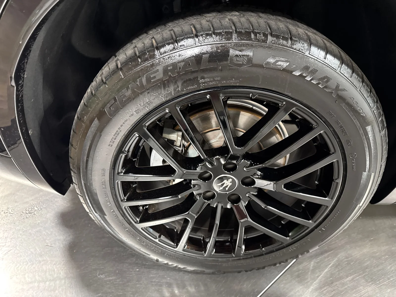 Used 2024 Nero Tempesta Metallic Maserati GT image 8