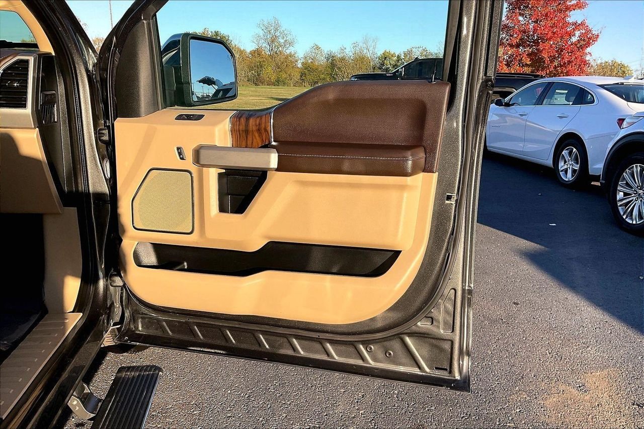 2020 Ford F-150 Lariat - Photo 31