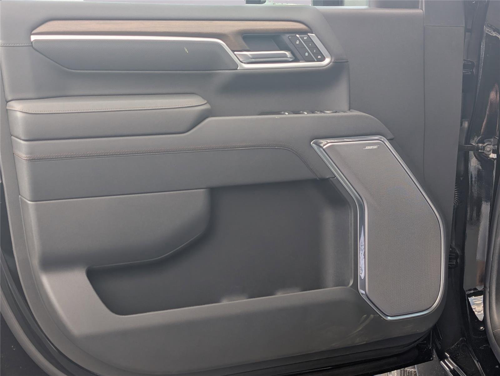 2026 Chevrolet Silverado 2500 HD High Country - Photo 32