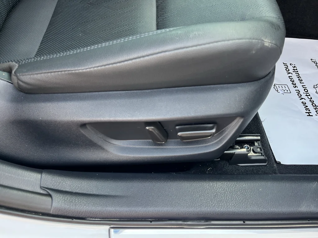 Certified Used 2025 Wind Chill Pearl Toyota XSE image 19