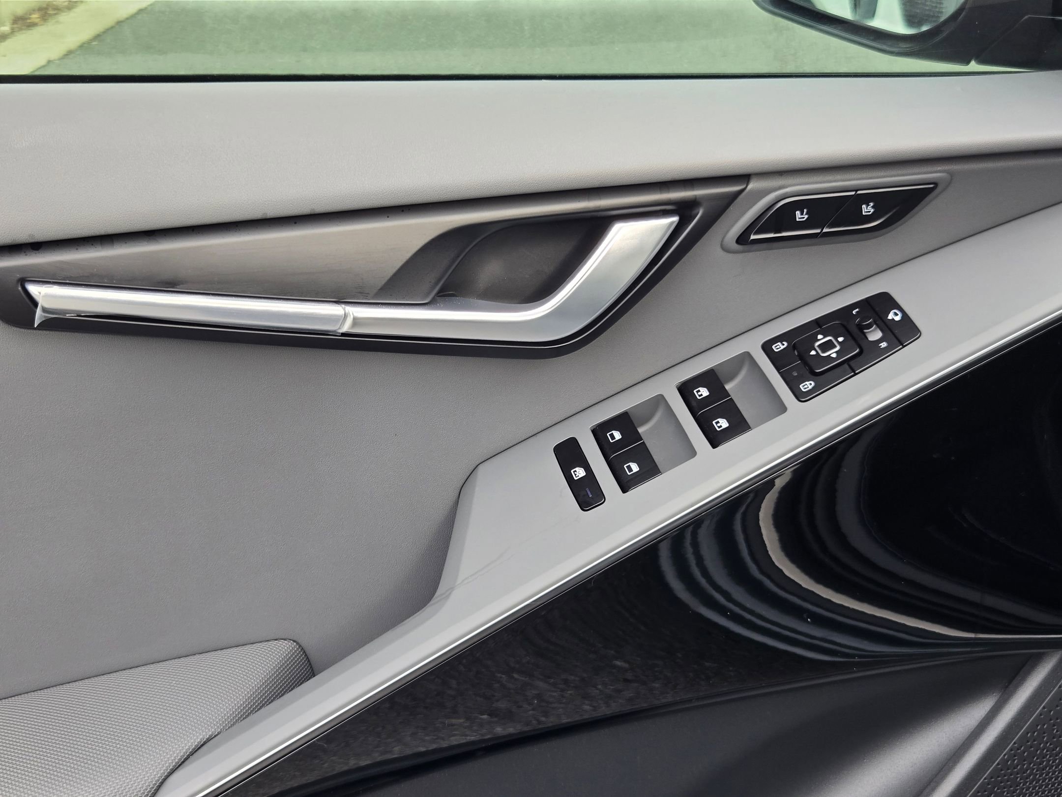 New 2026 Cityscape Green Kia SX Touring image 20