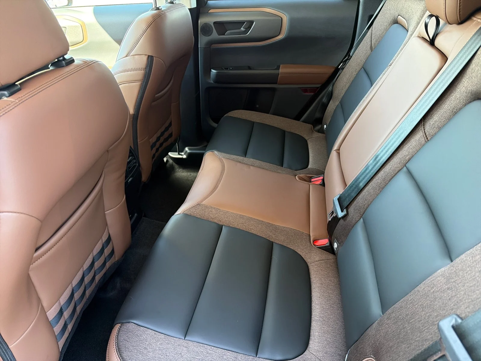 New 2026 Orange Fury Metallic Tri-Coat Ford Outer Banks® image 17