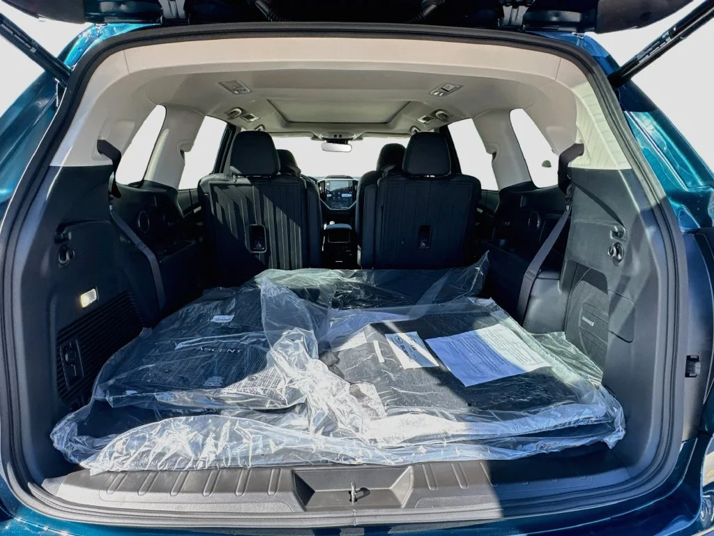 New 2027 Blue Subaru Limited image 31