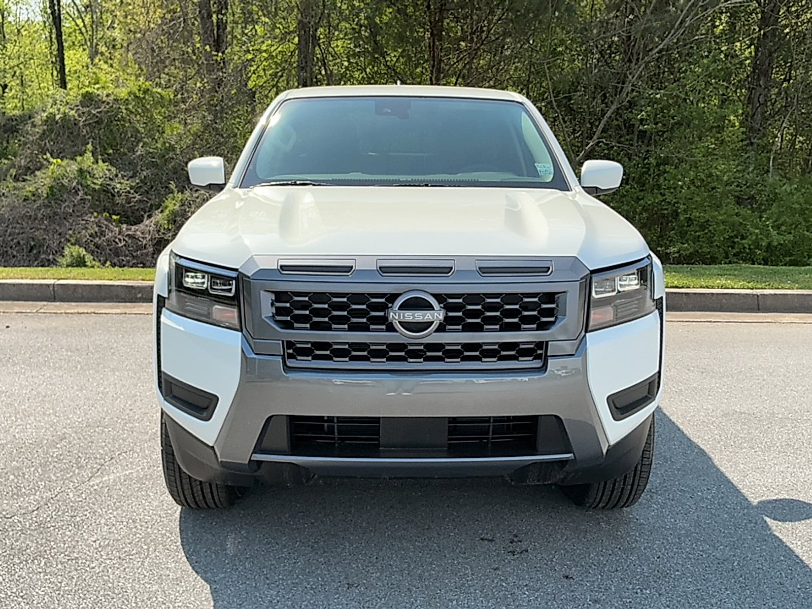 New 2026 Glacier White Nissan SV image 16