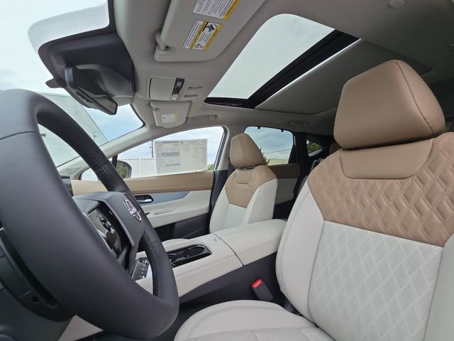 New 2026 Everest White Pearl TriCoat Nissan Platinum image 7
