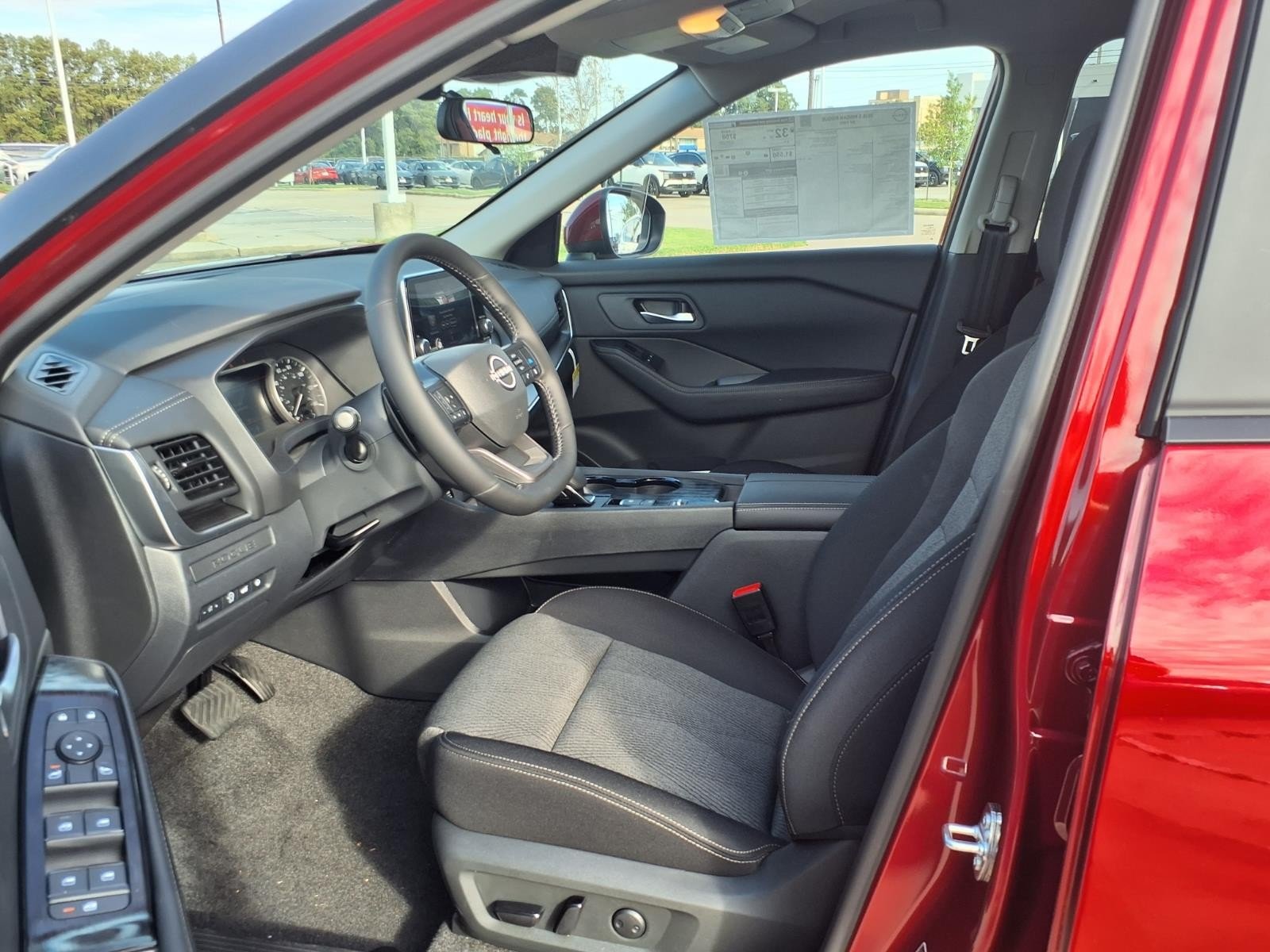 2026 Nissan Rogue photo 11 of 23