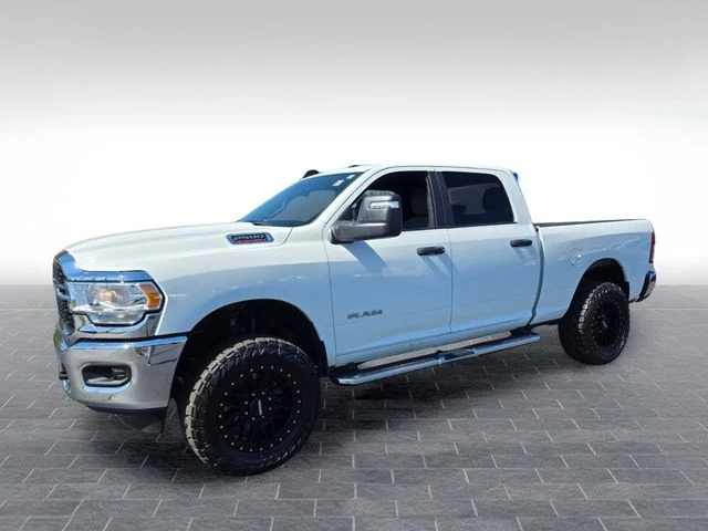 Used 2024 White Ram Big Horn image 3