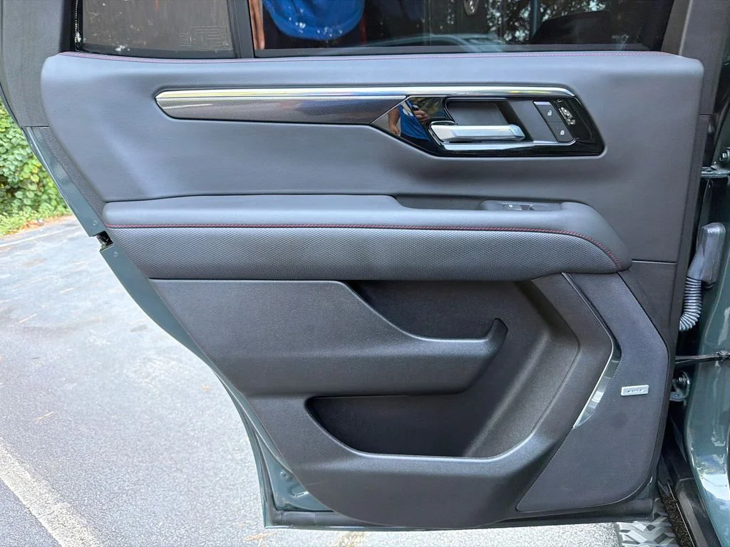 Used 2025 Gray Chevrolet RST image 22