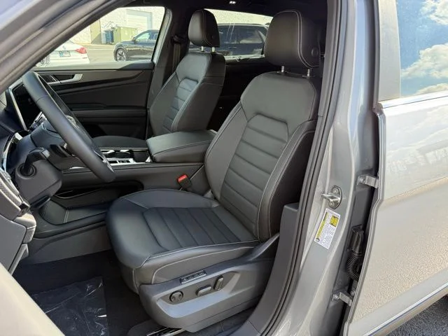 New 2026 Silver Volkswagen 2.0T SEL image 8