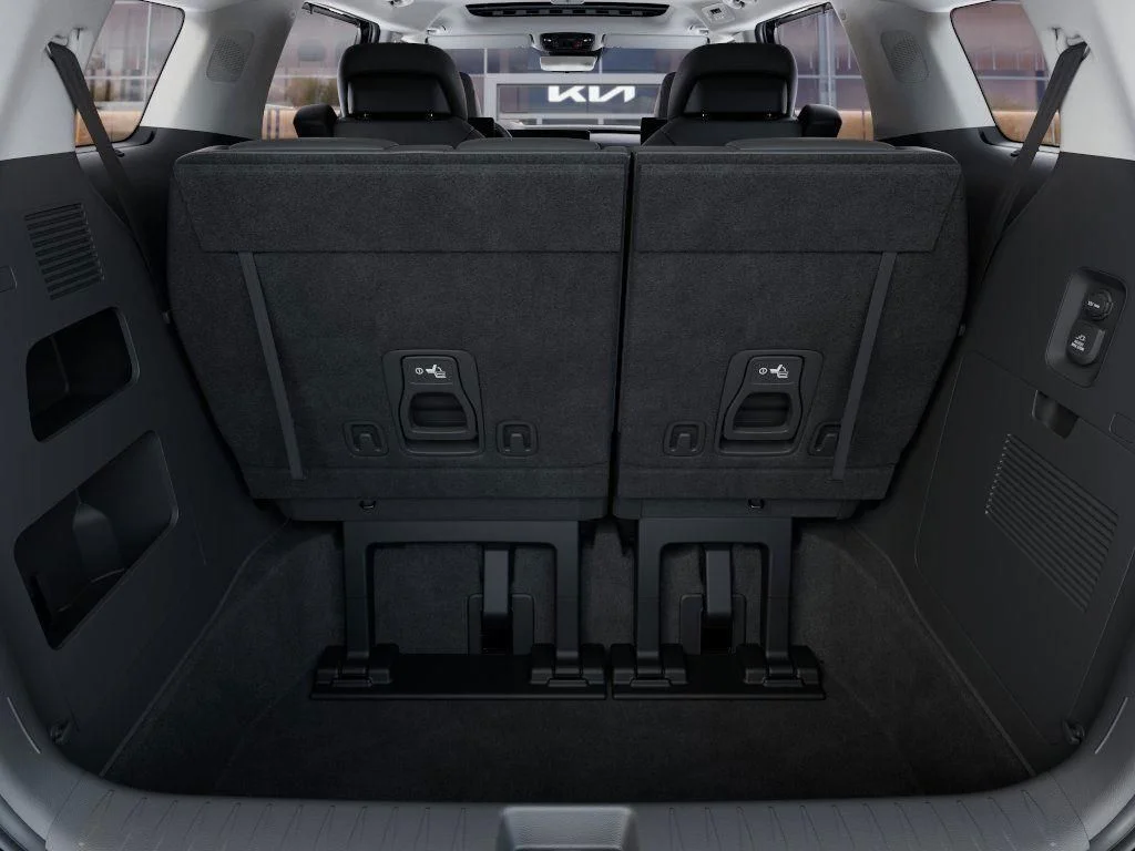 2025 Kia Carnival SX Prestige - Photo 19