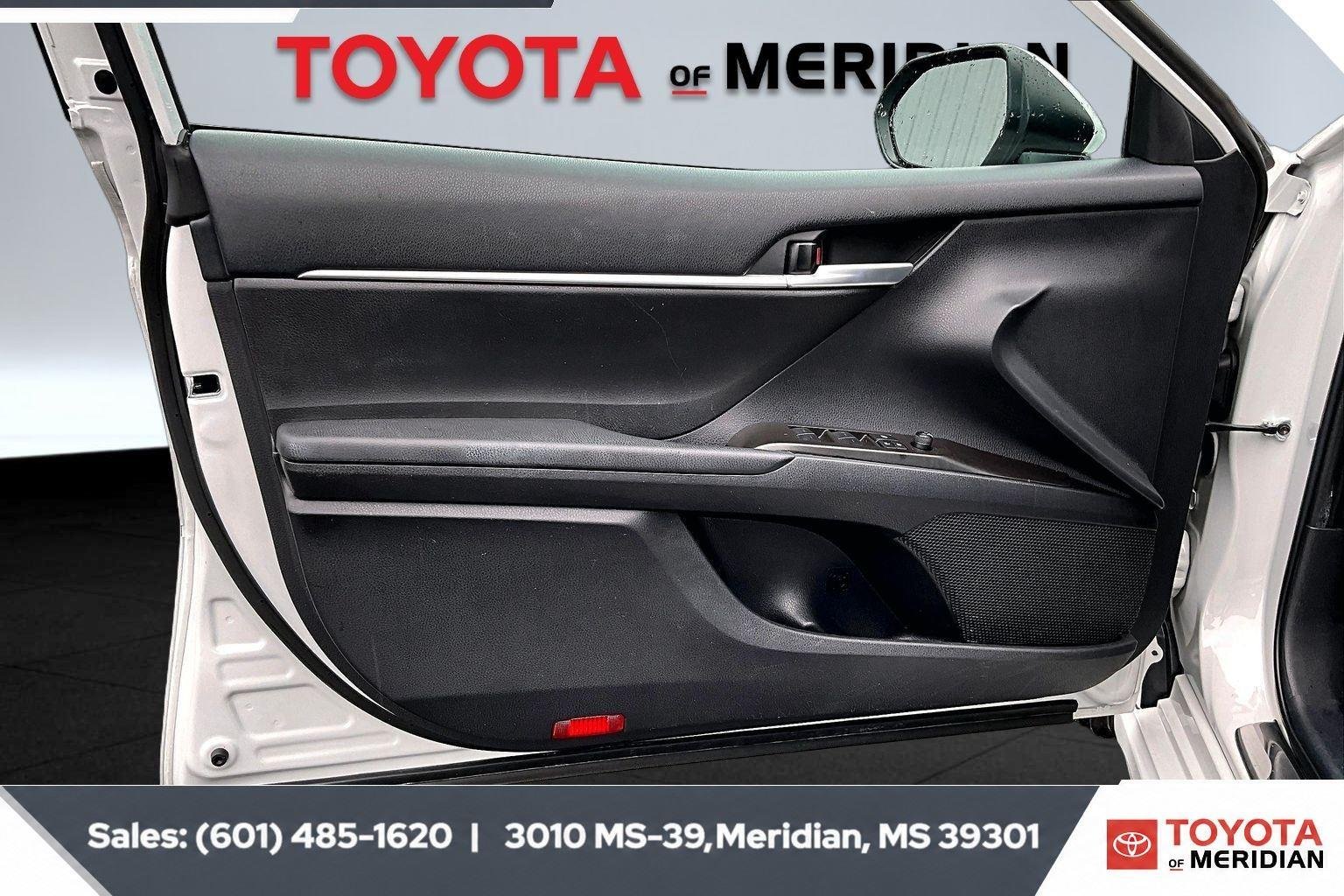 Used 2024 Ice Edge Toyota SE image 17