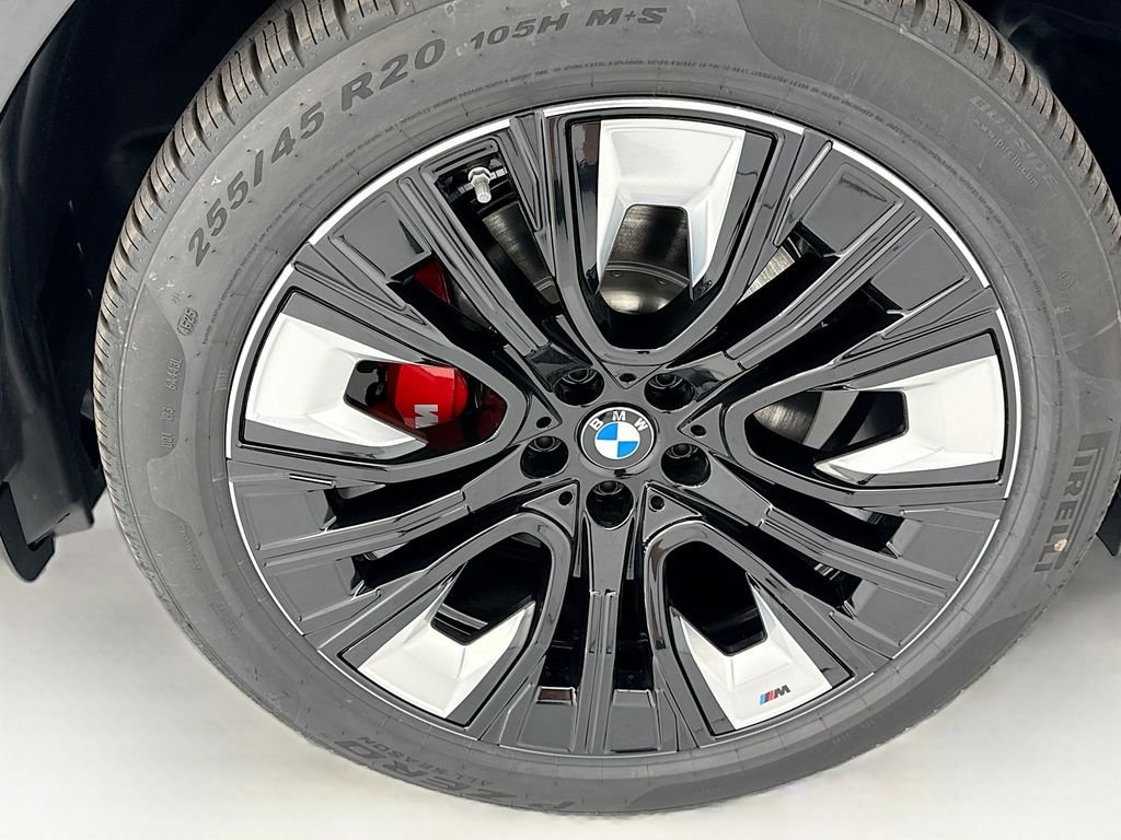 Used 2026 Black Sapphire Metallic BMW 30 xDrive image 31