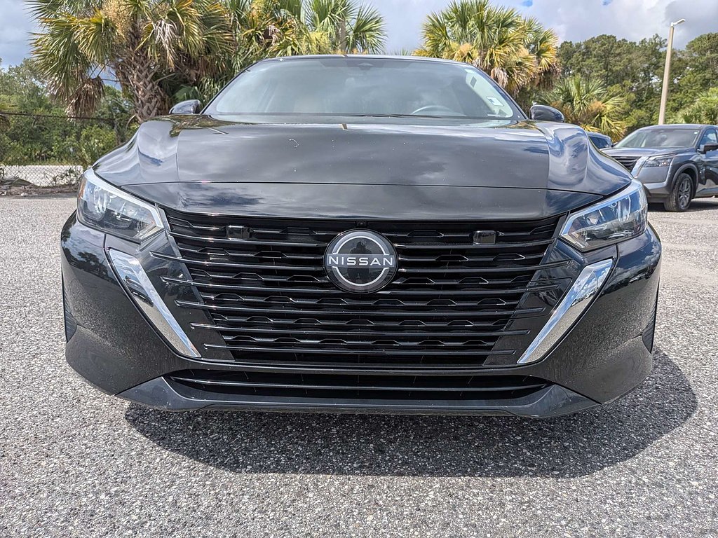 Used 2025 Super Black Nissan SV image 8