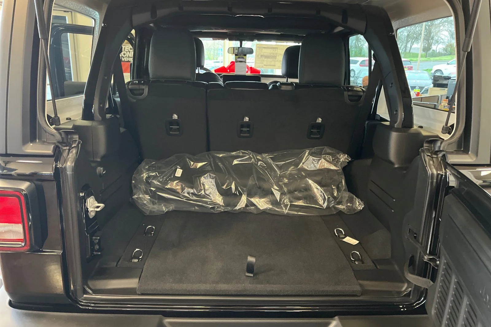 2026 Jeep Wrangler 4-Door Sport - Photo 13