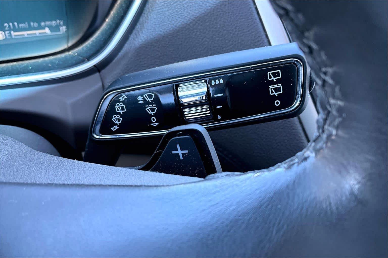 Used 2020 Pristine White Lincoln Standard image 33