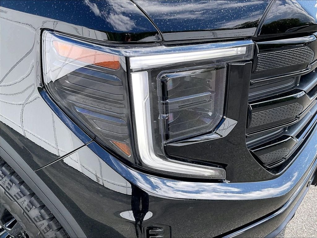 Used 2024 Black GMC Elevation image 31