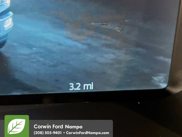 New 2026 Carbonized Gray Metallic Ford XLT image 2