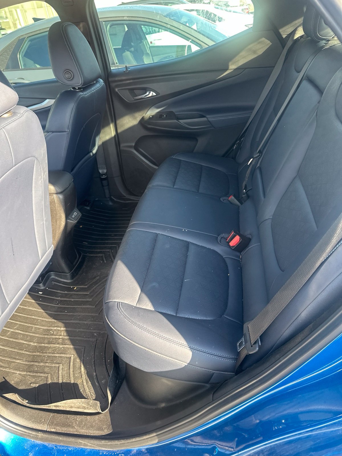 Used 2022 Blue Chevrolet Premier image 11