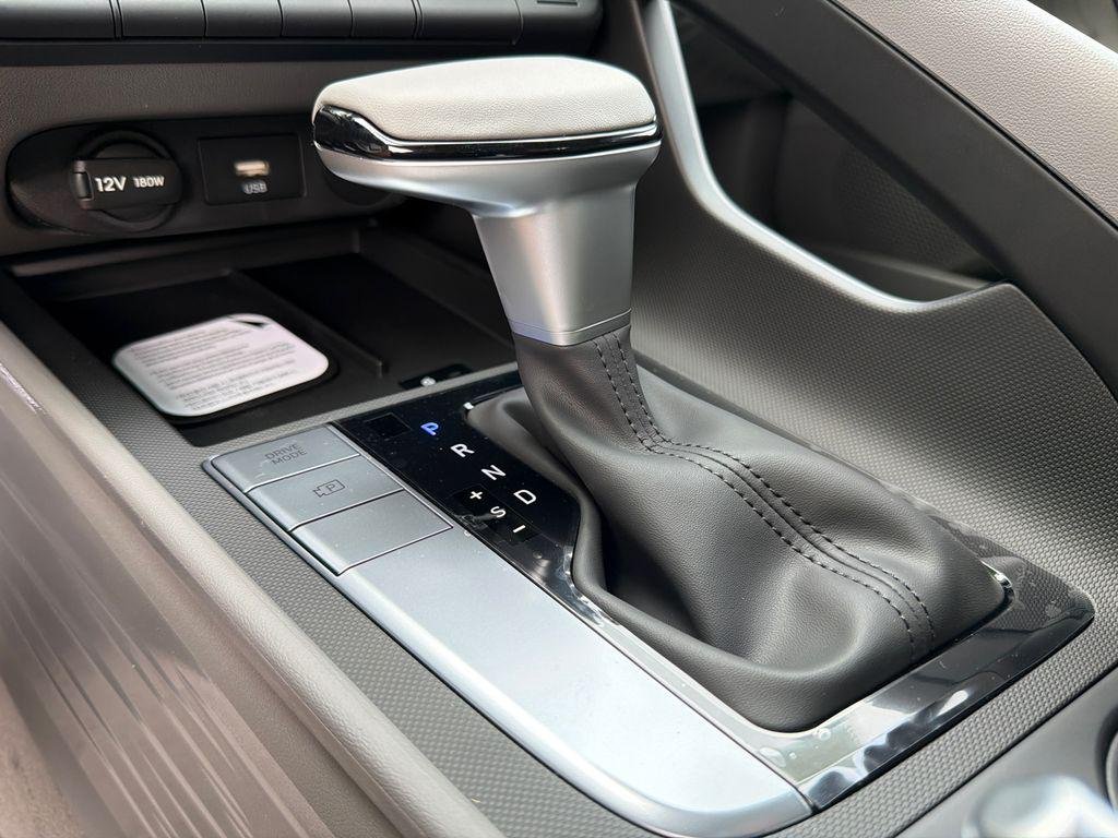 New 2026 White Hyundai SEL Sport image 30